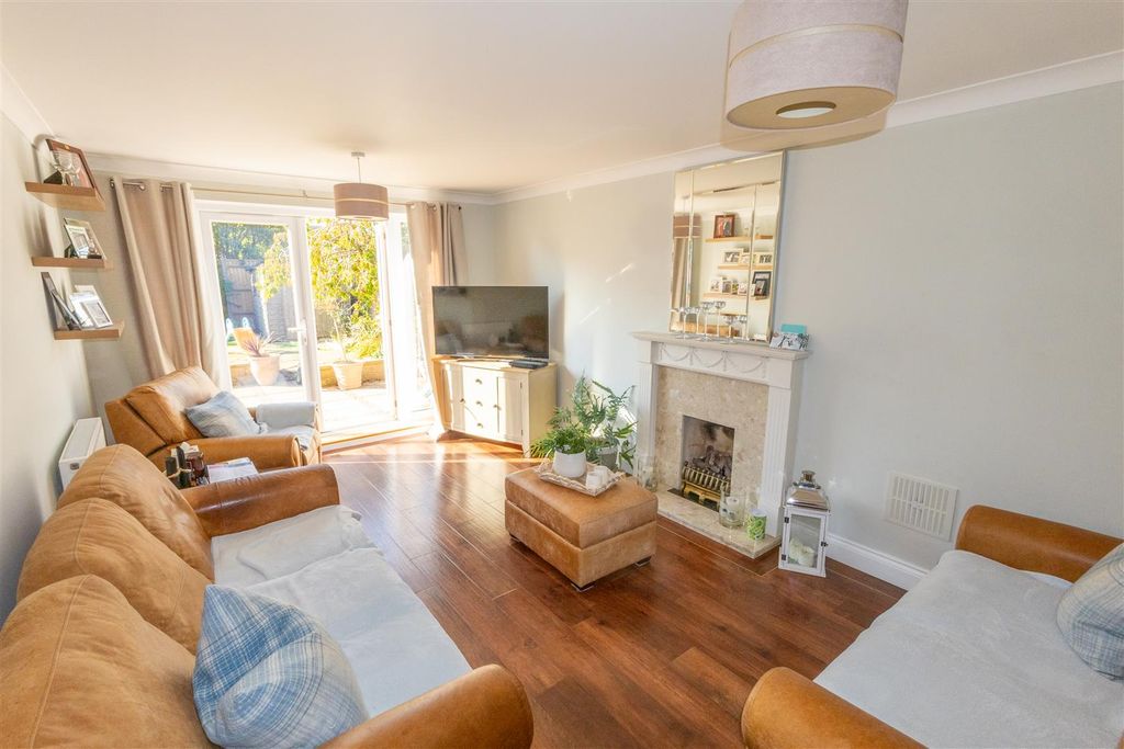 Property photo 3 of 26 Megson Drive-21.Jpg