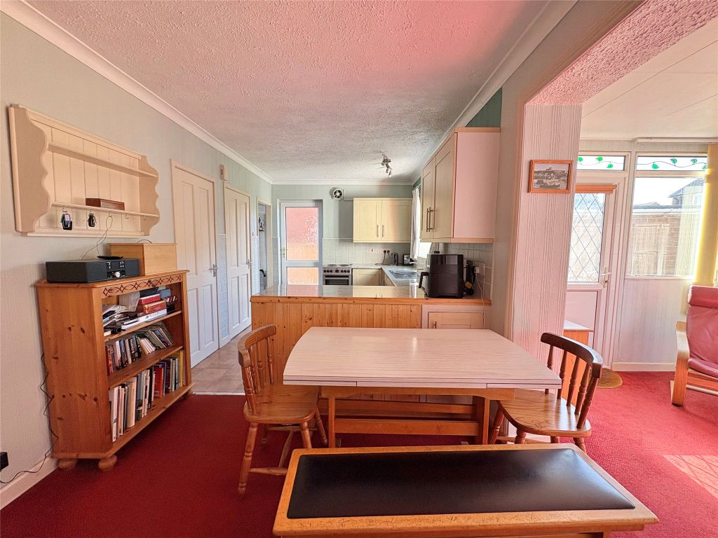 Property photo 2 of 19 Picture No. 04