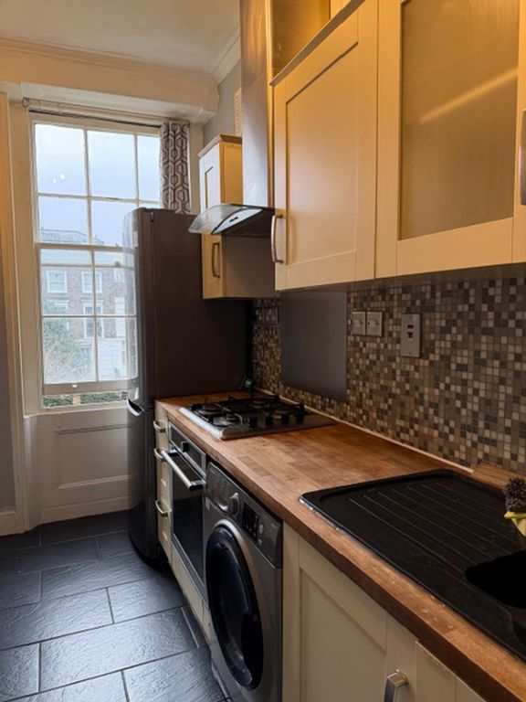 Property photo 3 of 7 Photo 17