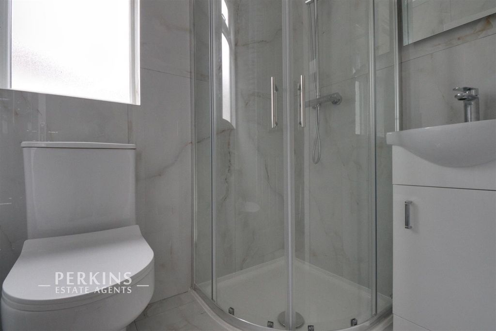 Property photo 2 of 5 Bath.Jpg