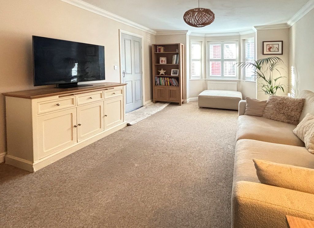 Property photo 3 of 23 Photo 2