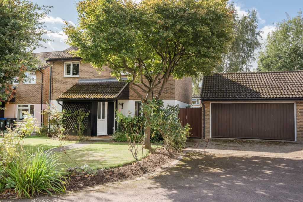 Property photo 1 of 16