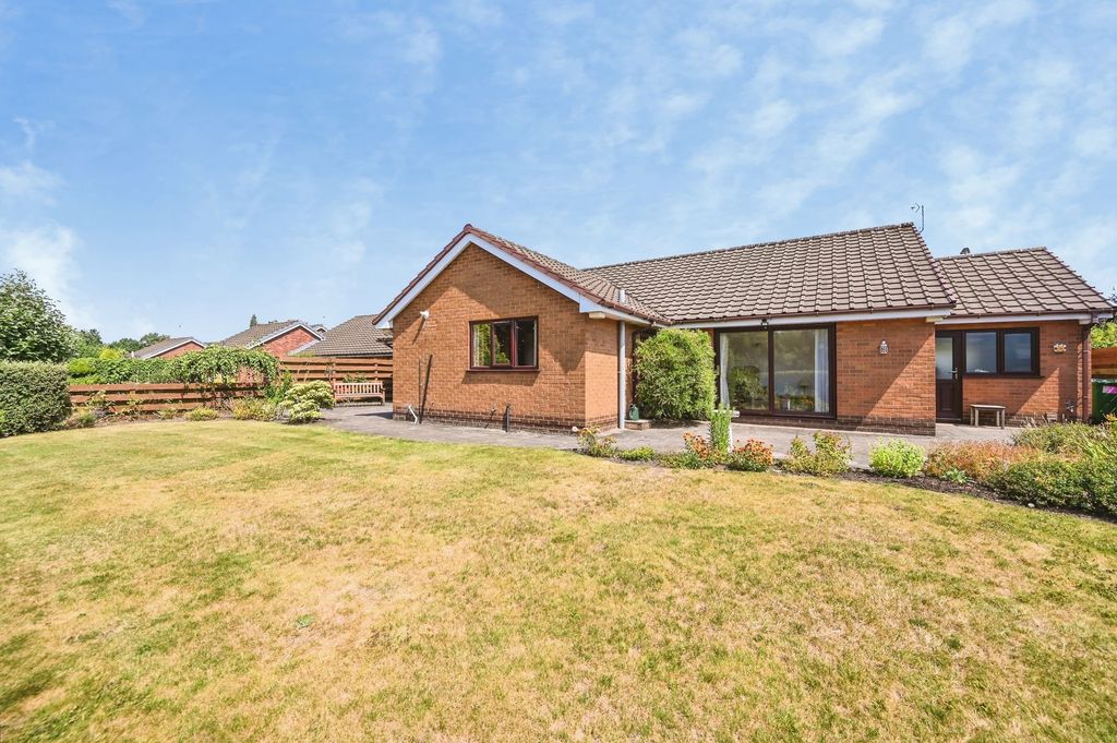 Property photo 2 of 15