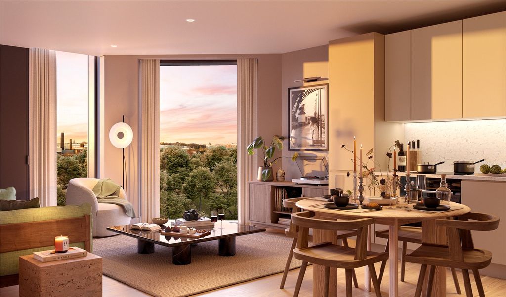 Property photo 3 of 10 Victoria Riverside