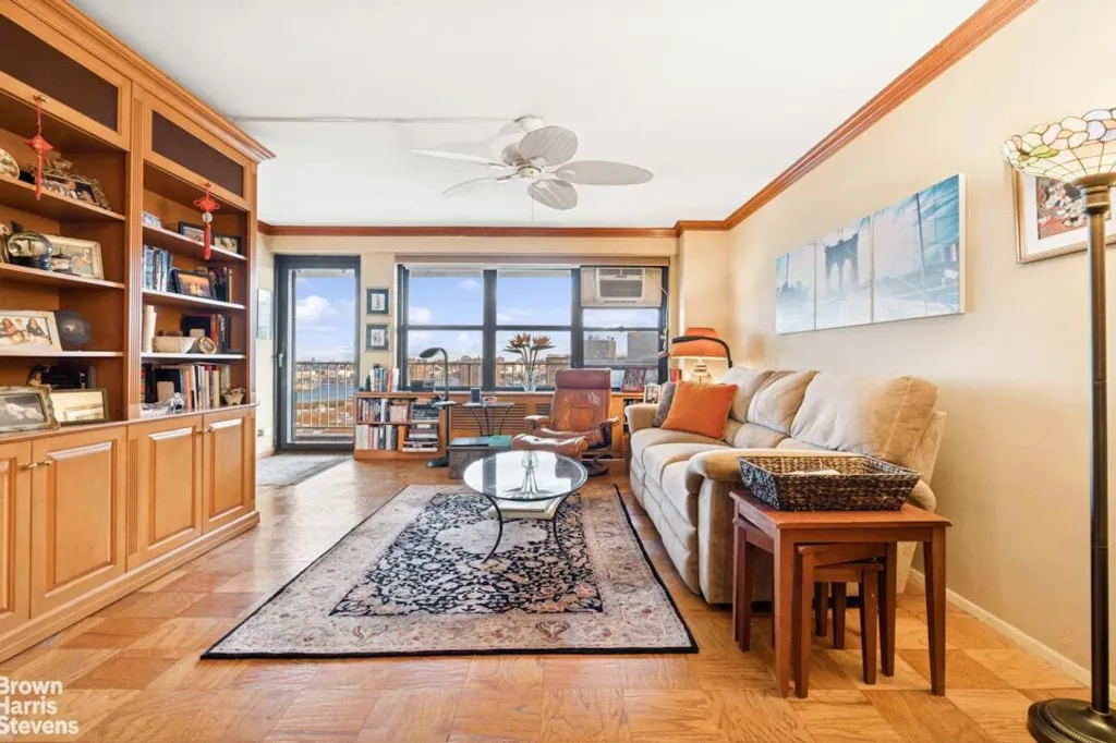 Property photo 3 of 13 <Alttext/>