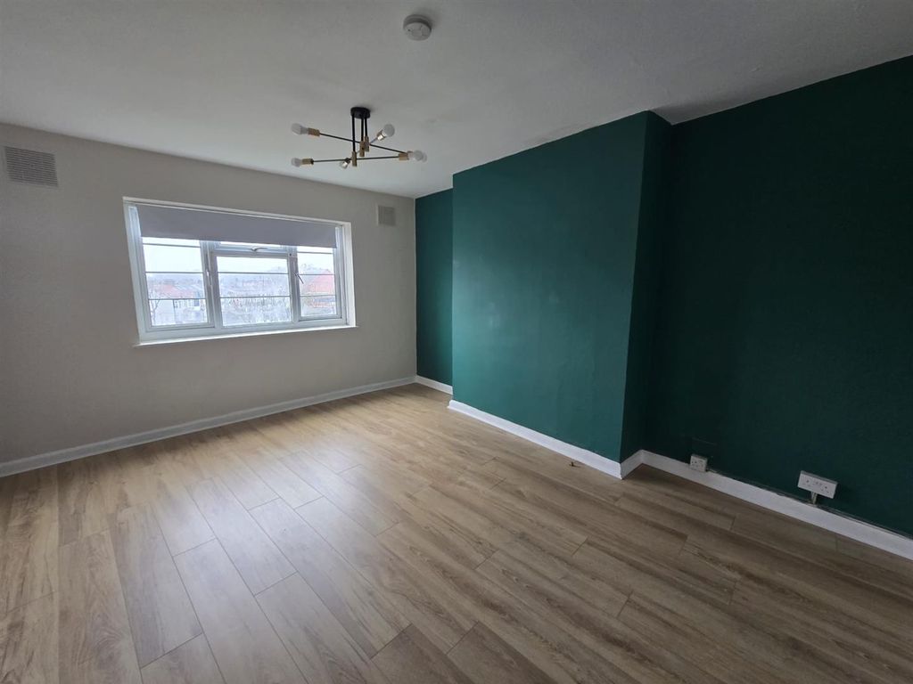 Property photo 3 of 6 Whatsapp Image 2026-02-05 At 14.06.06.Jpeg