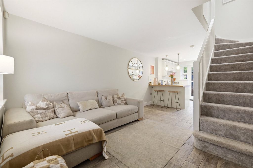 Property photo 2 of 14 Picture No. 04