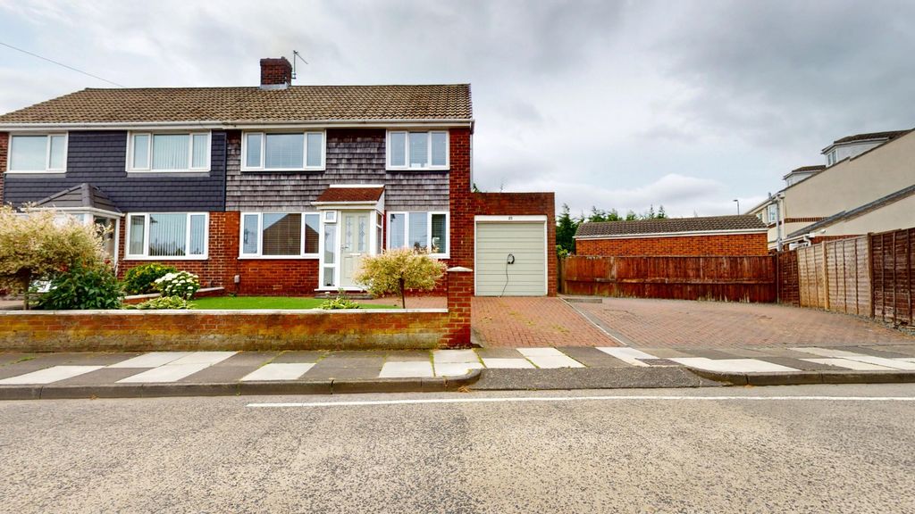 Property photo 1 of 41 5304511