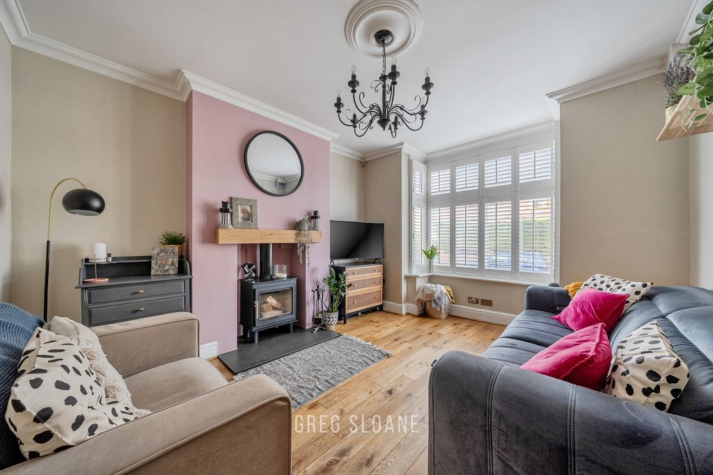 Property photo 3 of 22 1418436-20-69A9Bbca39Aac