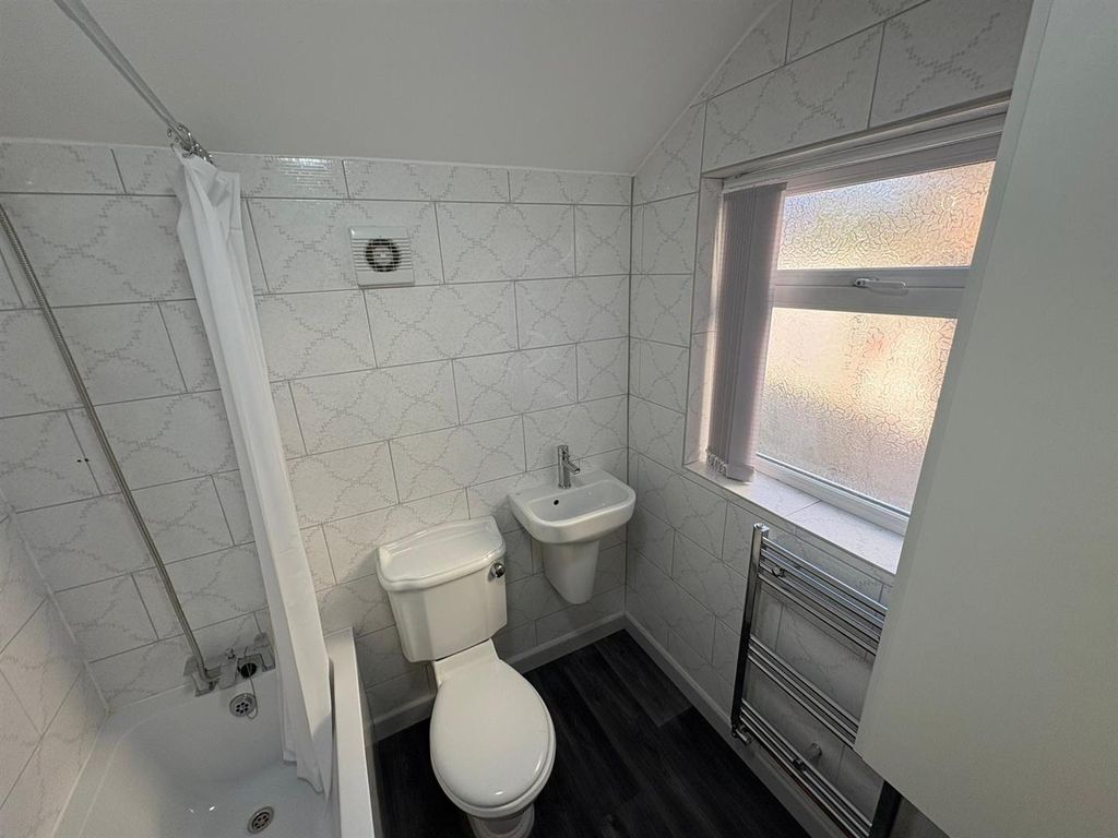 Property photo 3 of 18 Img-20251128-Wa0008.Jpg