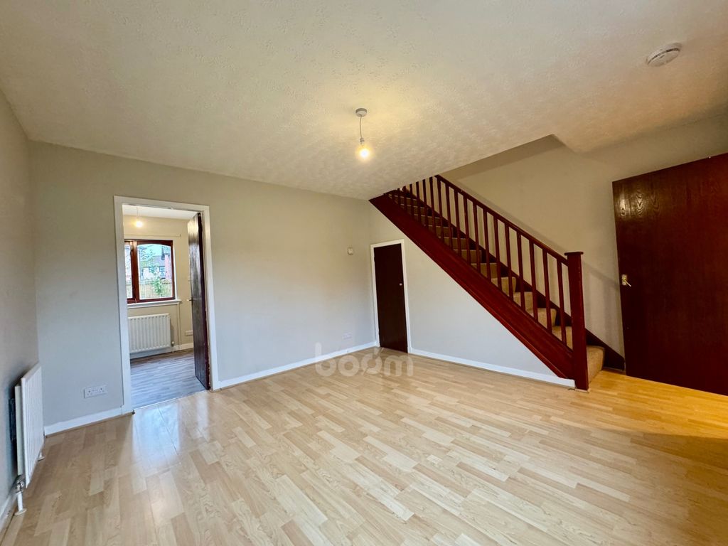 Property photo 2 of 30 Img_2056