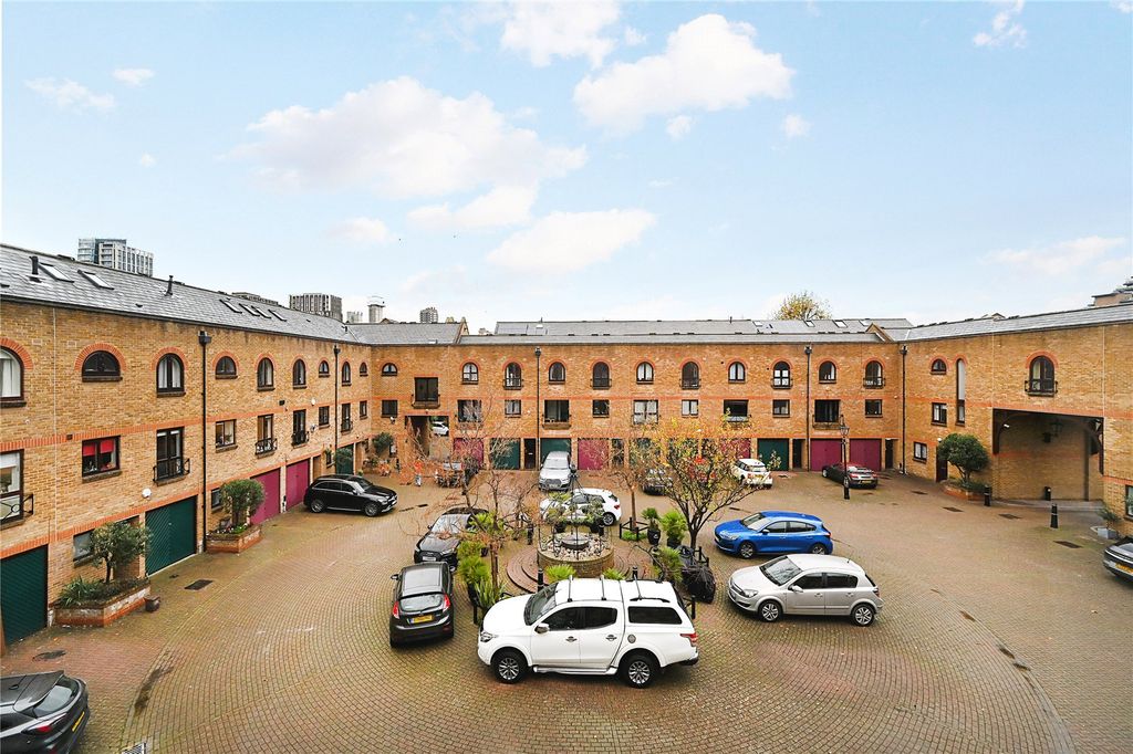 Property photo 1 of 22 Picture No. 17