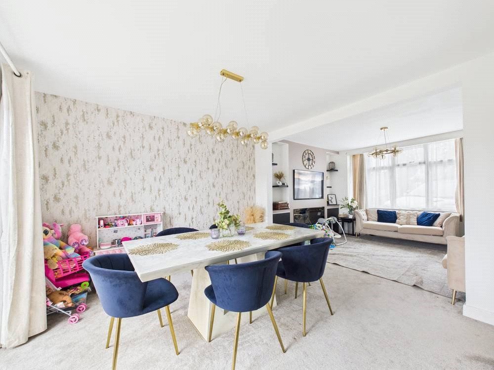 Property photo 2 of 12 Picture No. 11