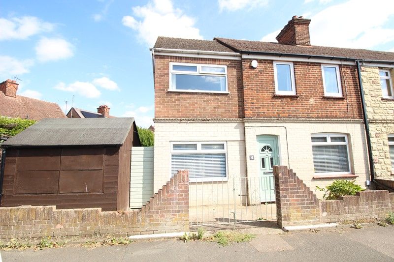 Property photo 1 of 10 External
