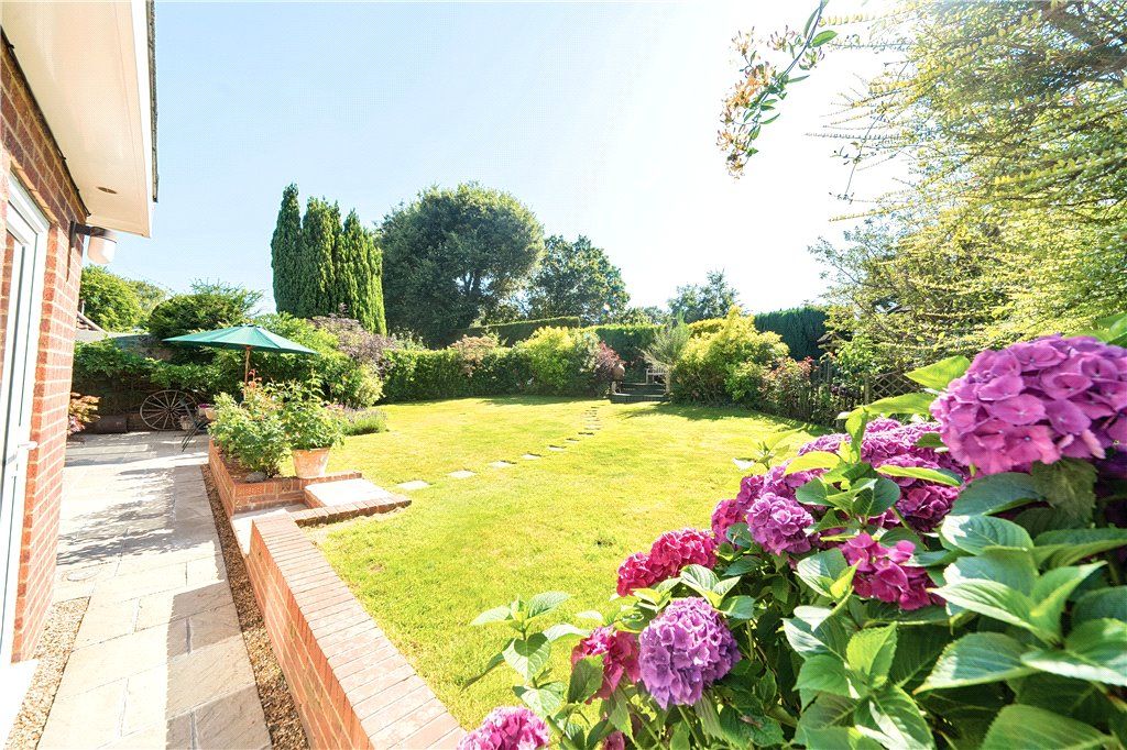 Property photo 3 of 23 Picture No. 09