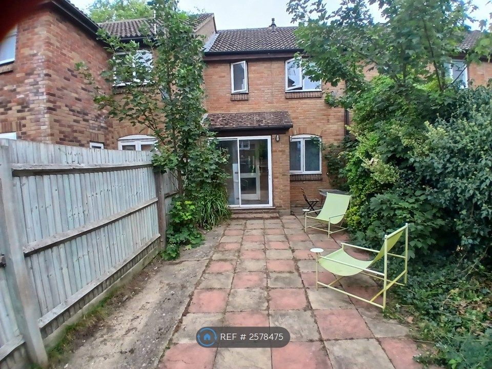 Property photo 2 of 14