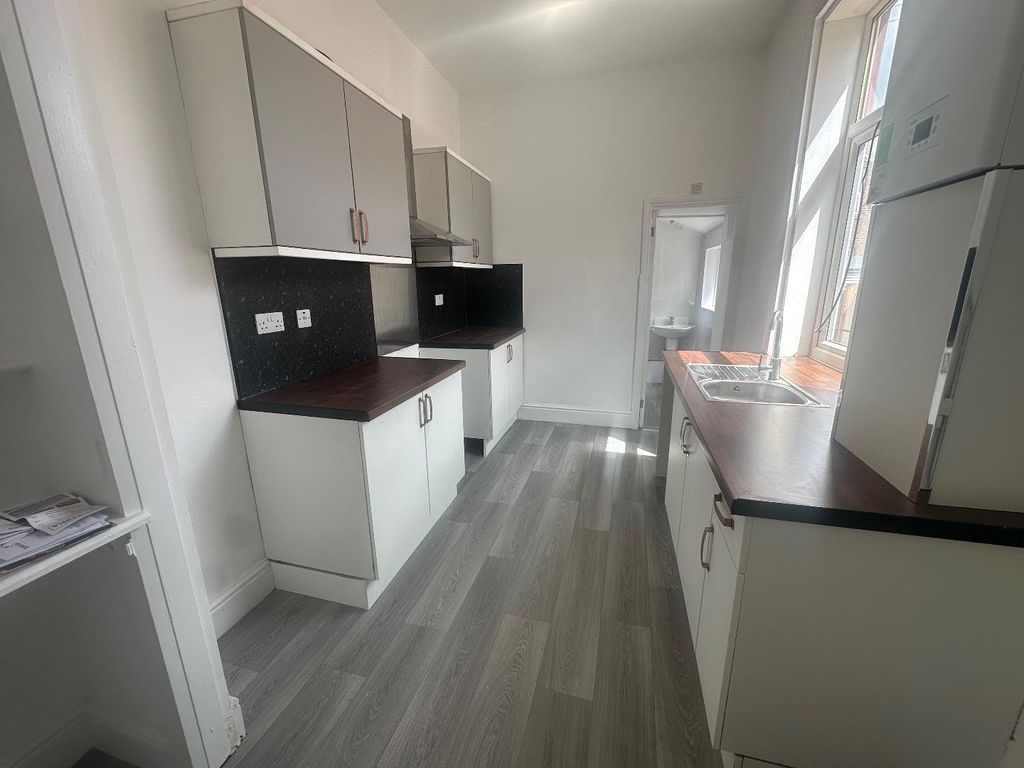 Property photo 2 of 13 Tempimageee1Epz.Jpg