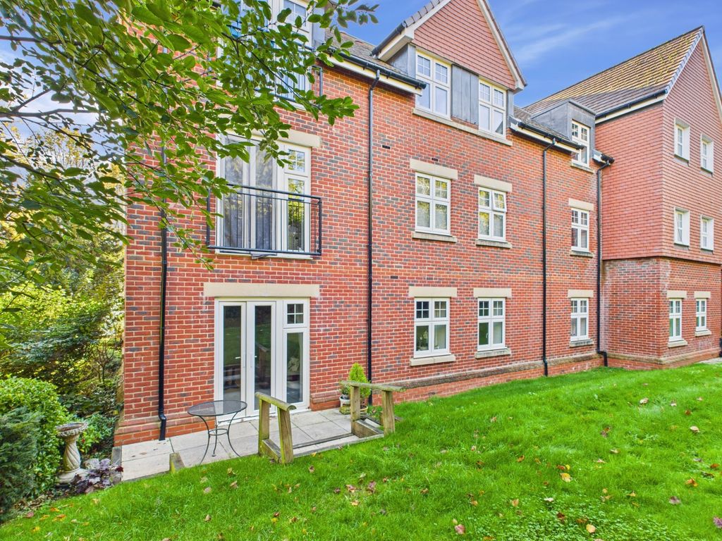 Property photo 1 of 14 Rear