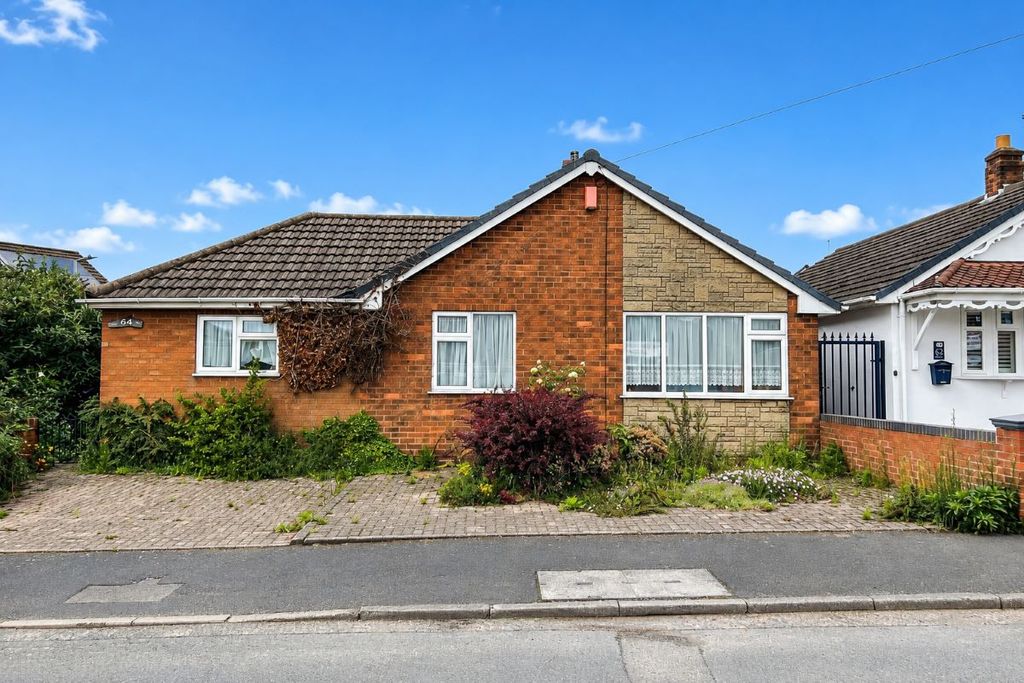 Property photo 1 of 13