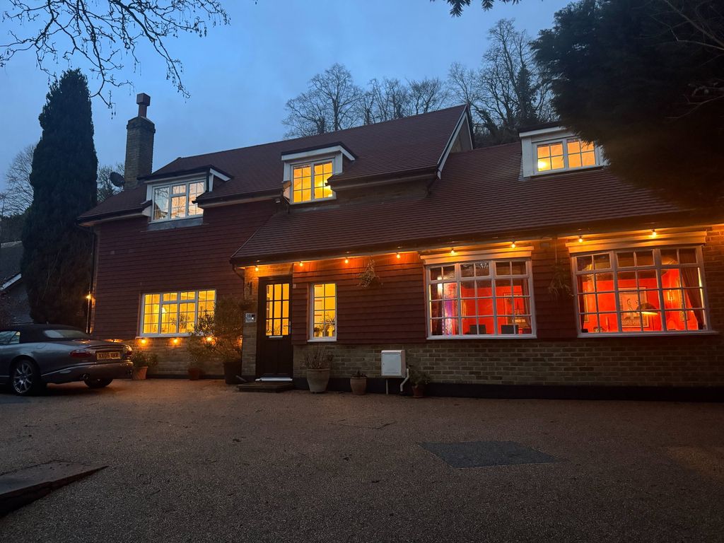 Property photo 3 of 56