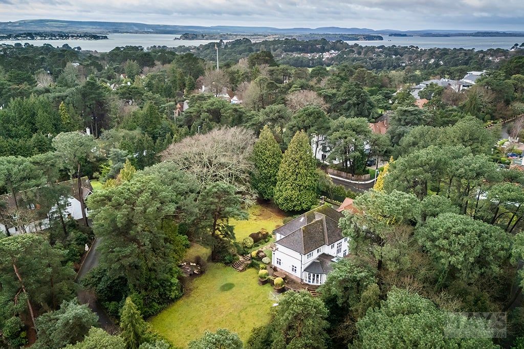 Property photo 1 of 26