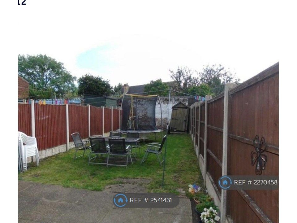 Property photo 3 of 5