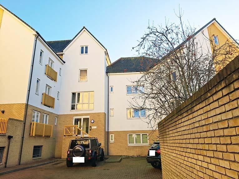 Property photo 2 of 16