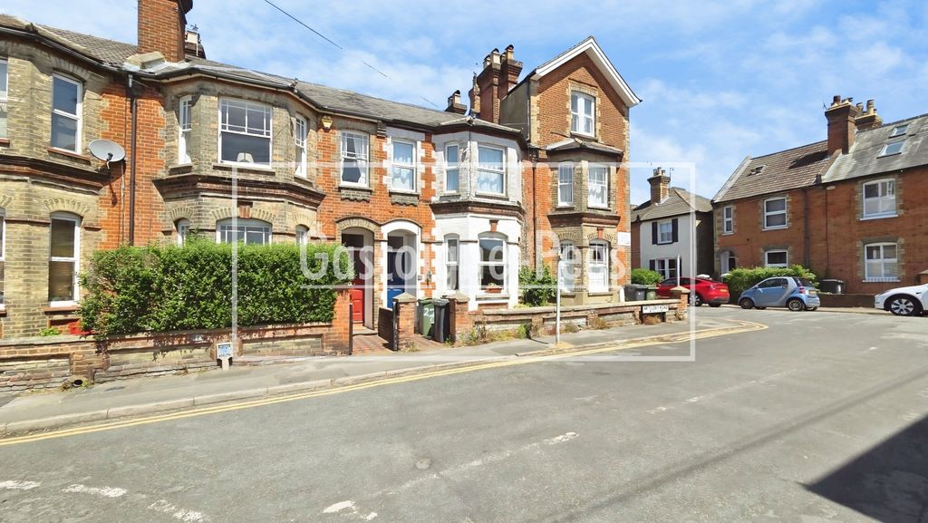 Property photo 1 of 7
