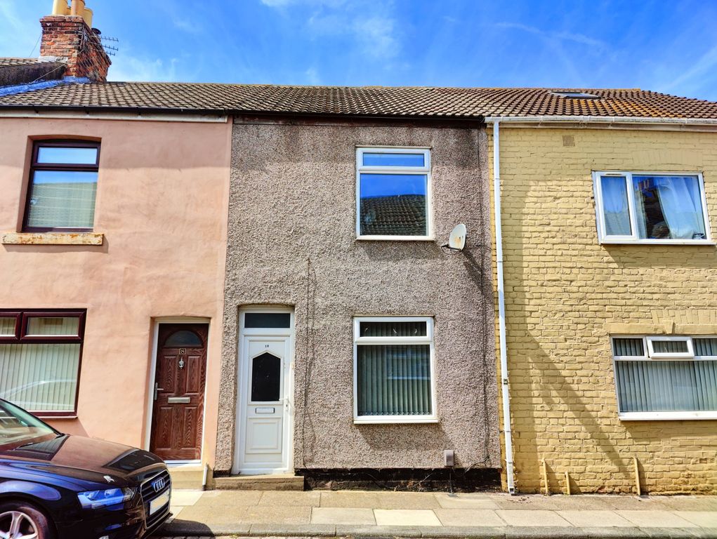 Property photo 1 of 18