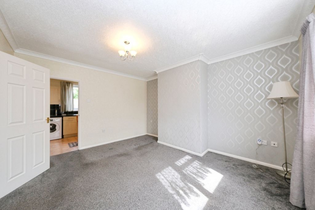 Property photo 3 of 19 Pbox-Img.Jpg