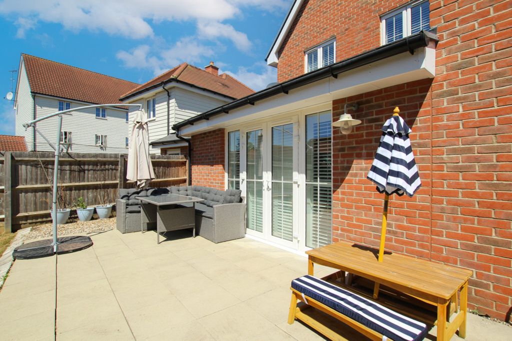 Property photo 3 of 18