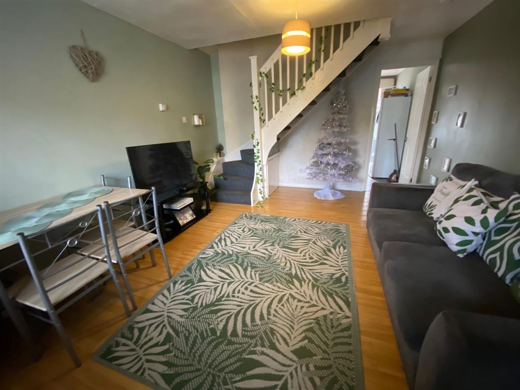 Property photo 3 of 9 c2.Jpg