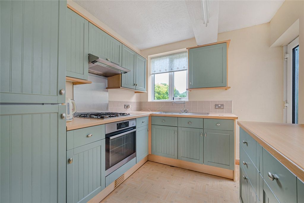 Property photo 3 of 15 Kitchen