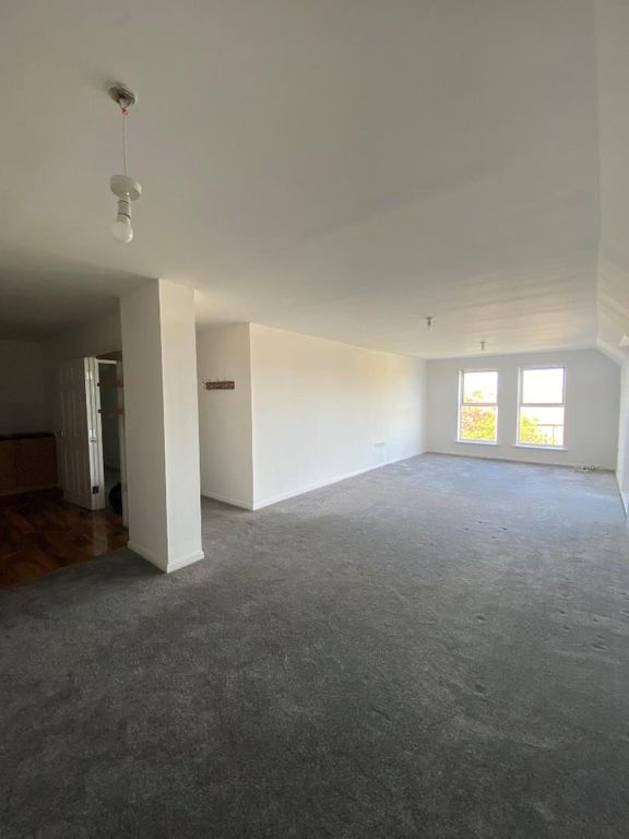 Property photo 2 of 11 1.Jpg