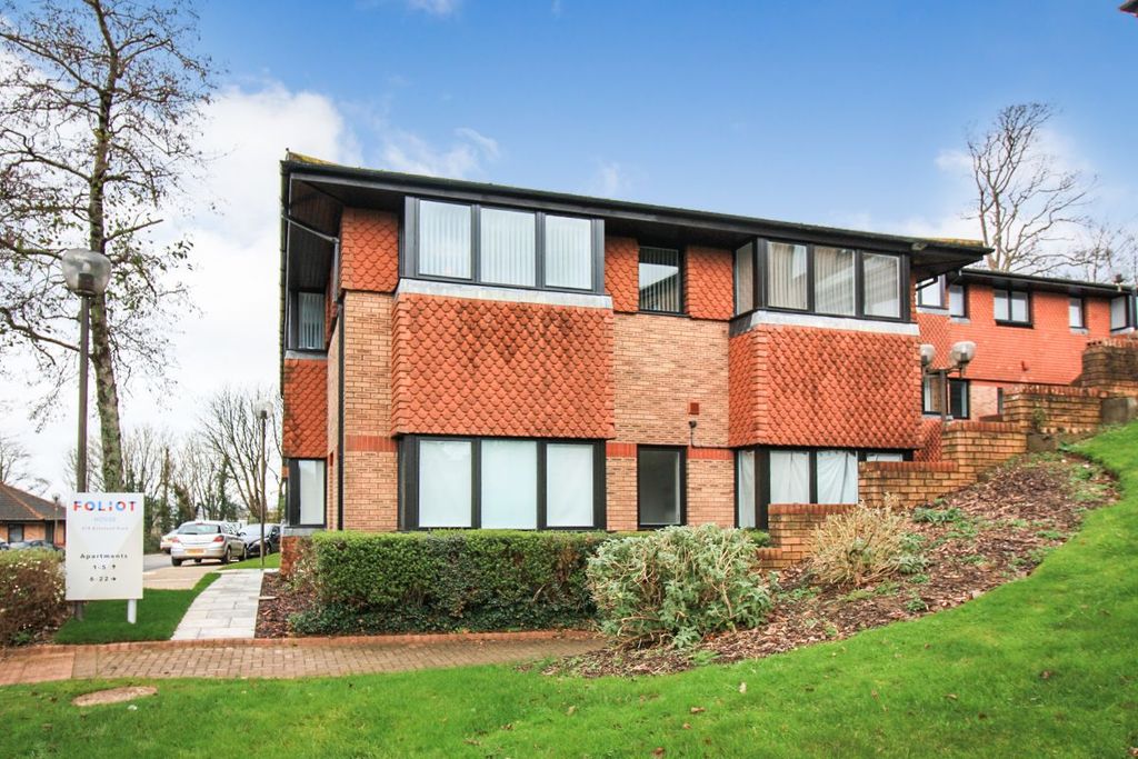 Property photo 1 of 9