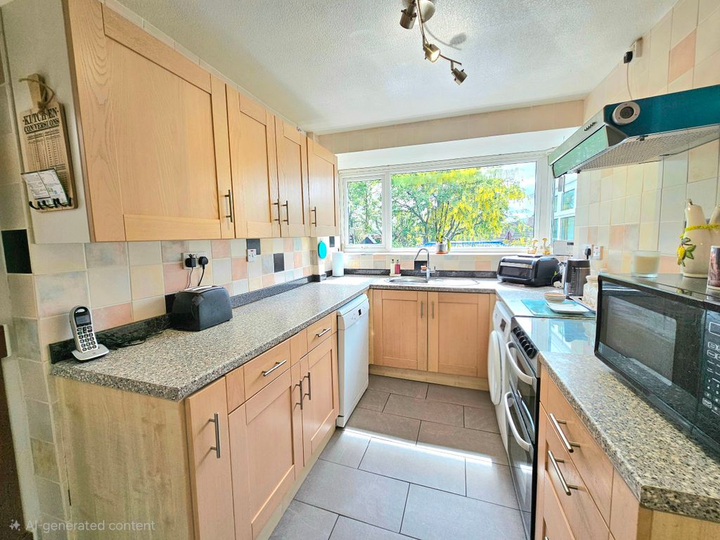 Property photo 3 of 22