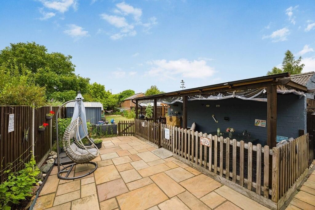 Property photo 3 of 22