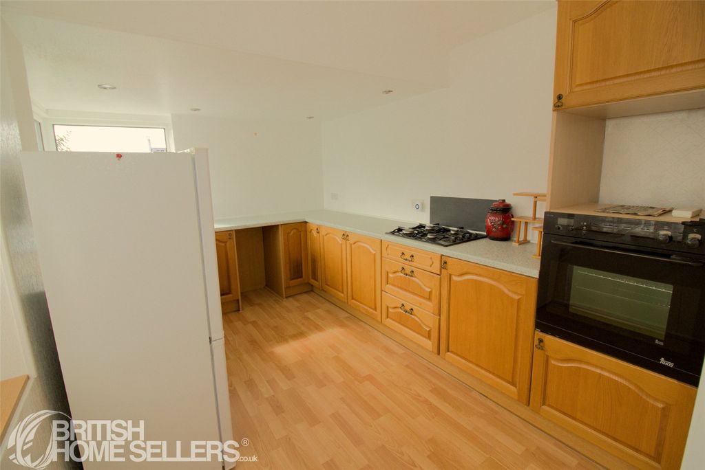Property photo 3 of 28 Picture No. 44