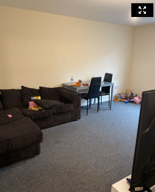 Property photo 3 of 3