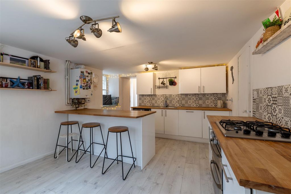 Property photo 3 of 21 Muckhart Cottage, Muckhart Road Dunning-32.Jpg