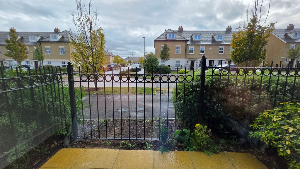 Property photo 3 of 12