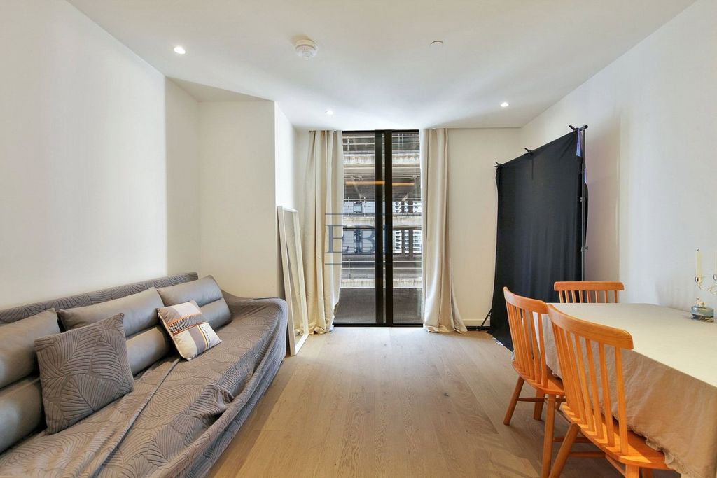 Property photo 1 of 11 Picture No. 03