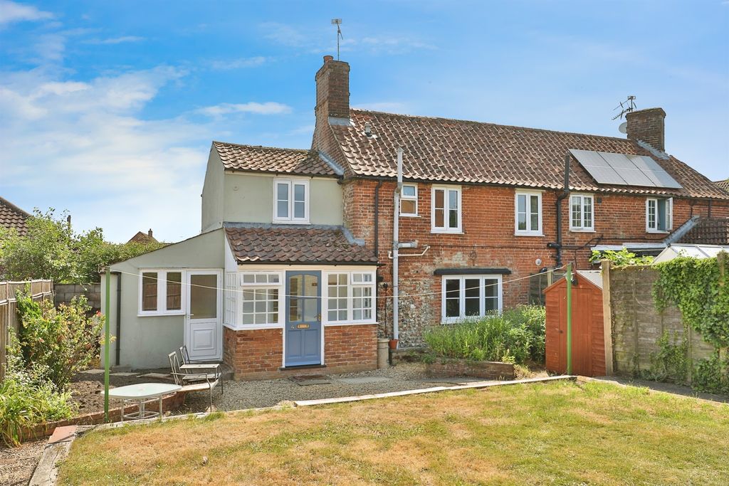Property photo 1 of 17
