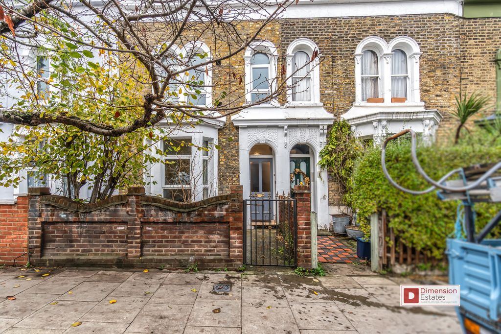 Property photo 1 of 21