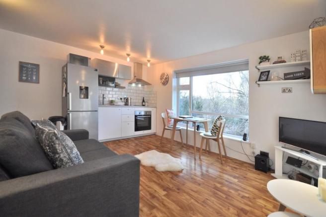 Property photo 3 of 8 Photo 3