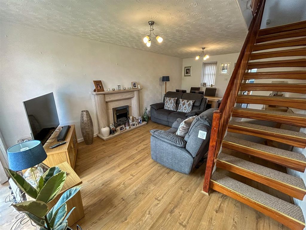 Property photo 2 of 15 Img_7455.Jpg