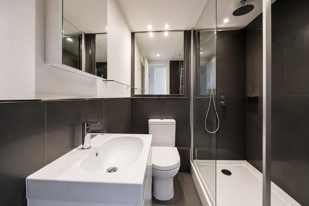 Property photo 2 of 5 2 (5).Png