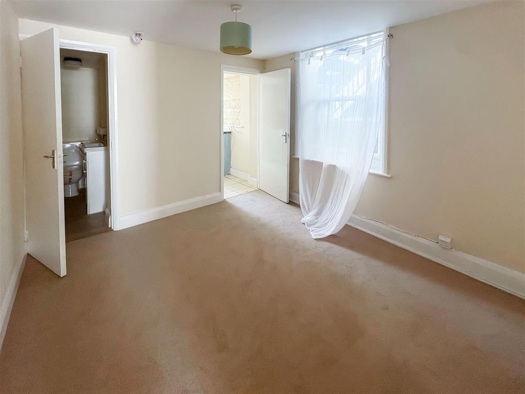 Property photo 2 of 8 Img_6091.Jpg