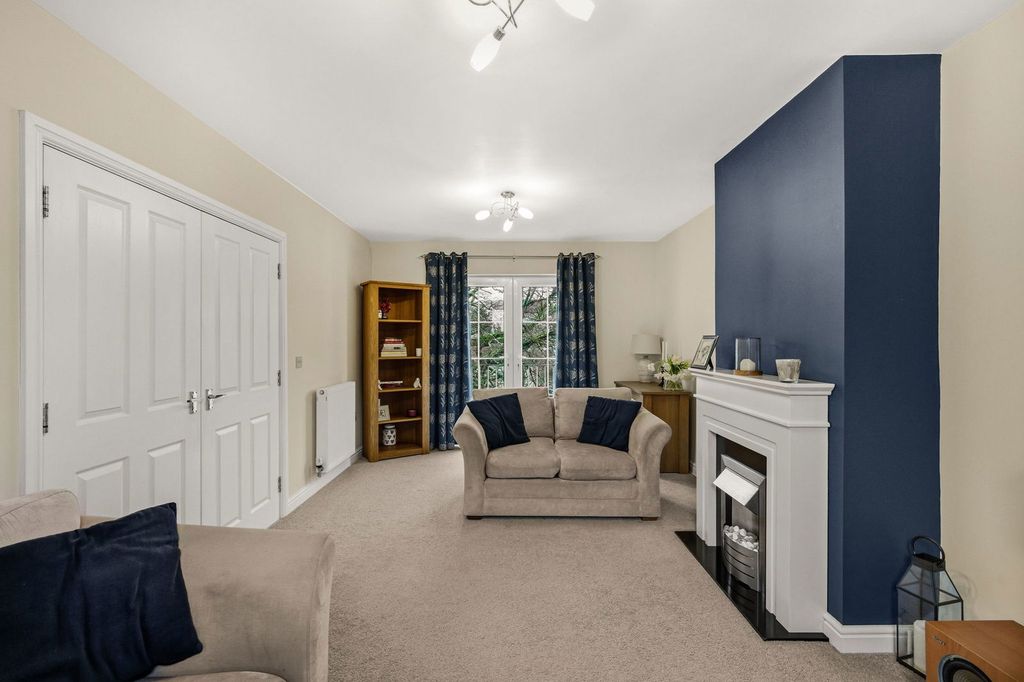 Property photo 3 of 26