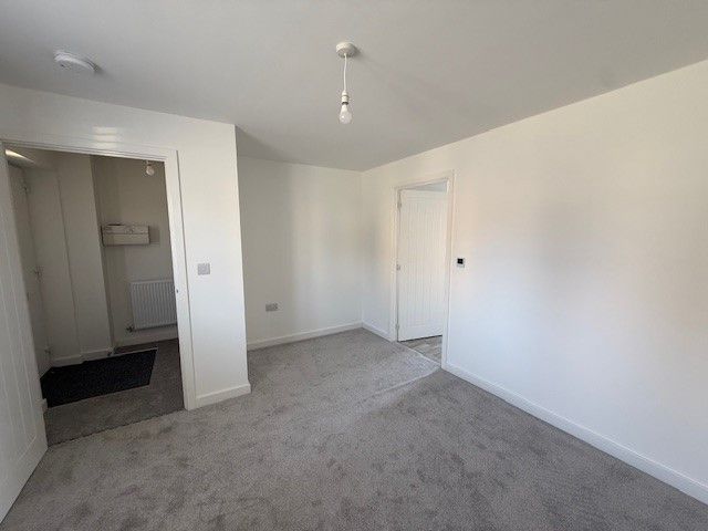Property photo 3 of 13 Image